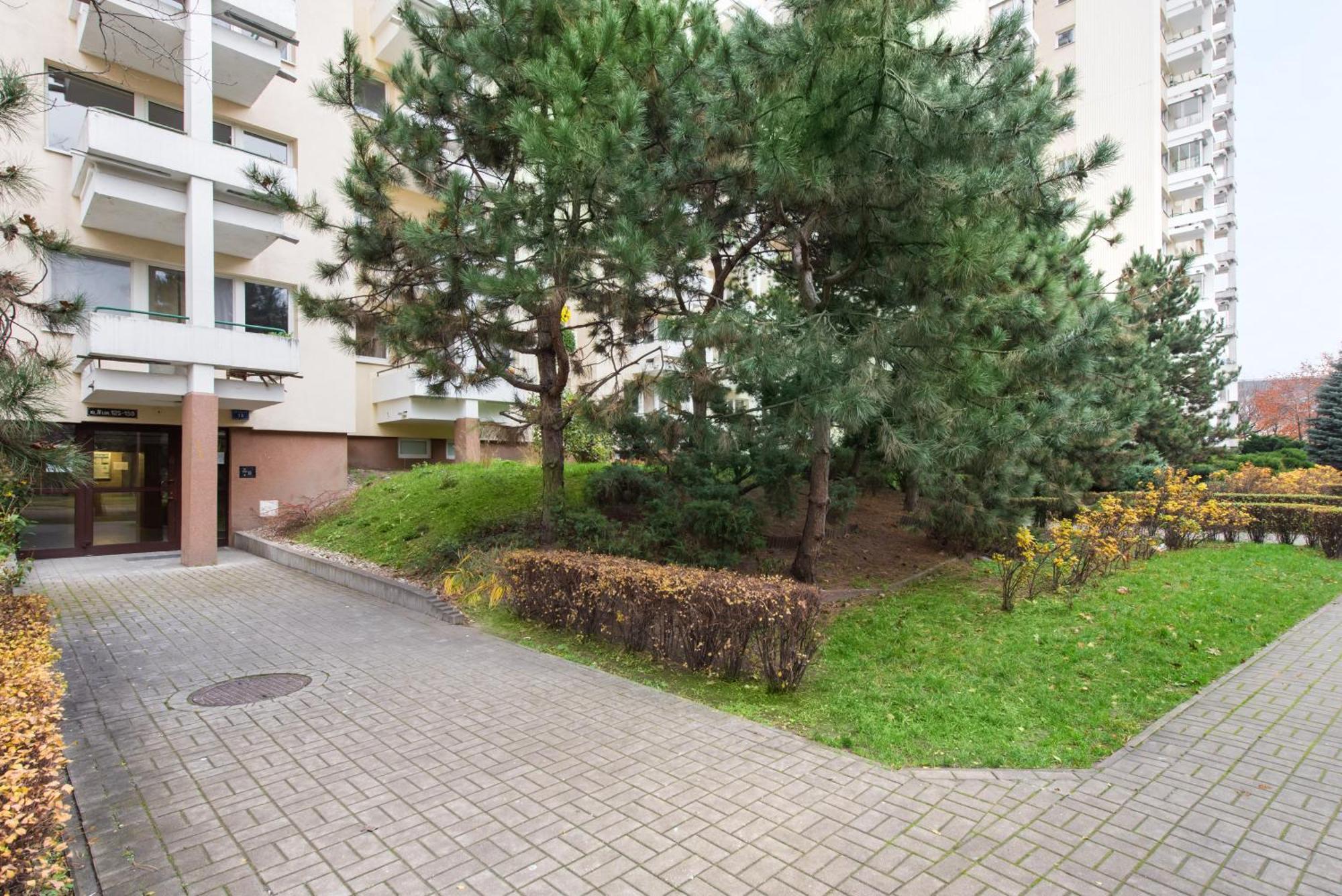 Room, Inflancka 19 Warsaw Exterior photo